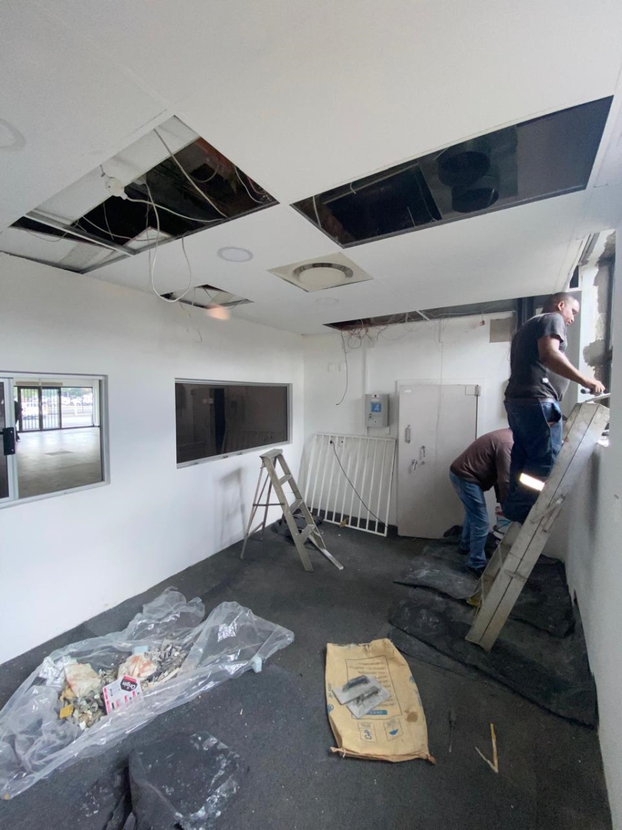 To Let commercial Property for Rent in Brackenfell Central Western Cape